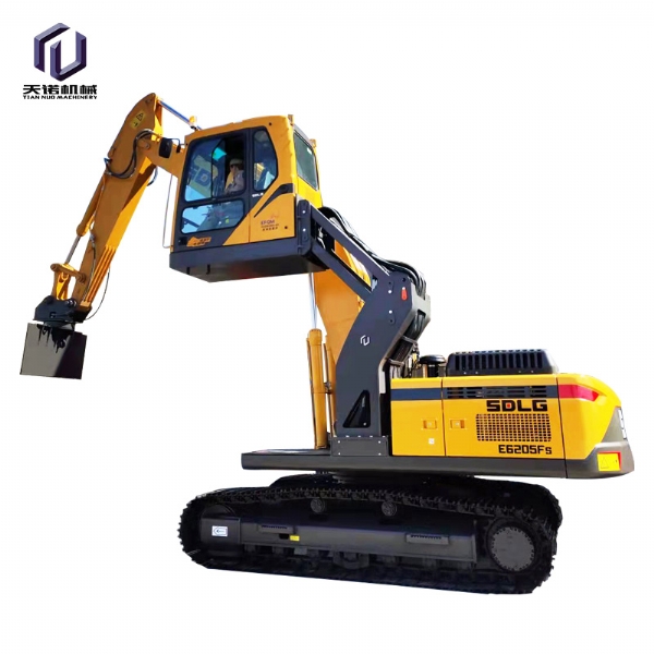 起落驾驶室白底-2